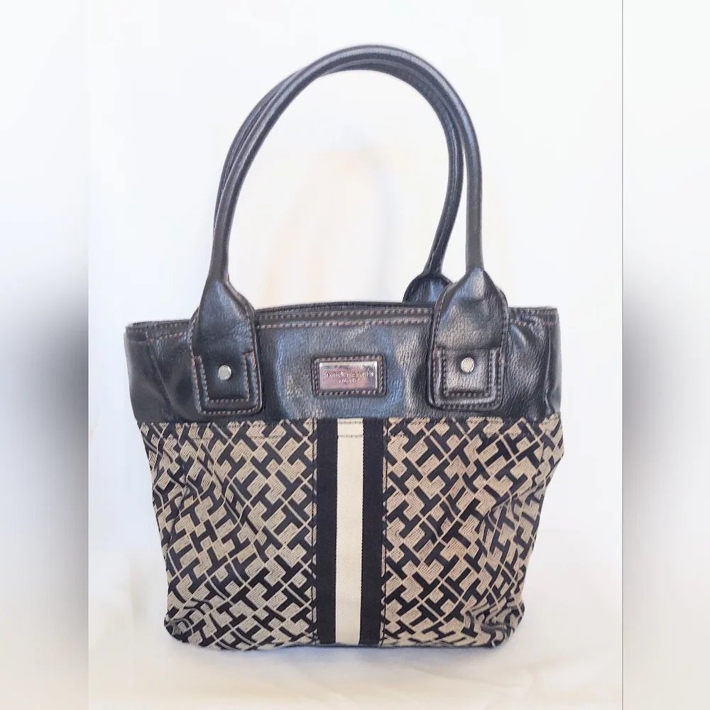 Tommy Hilfiger Black & Ivory Logo Print Black Leather Handbag Purse